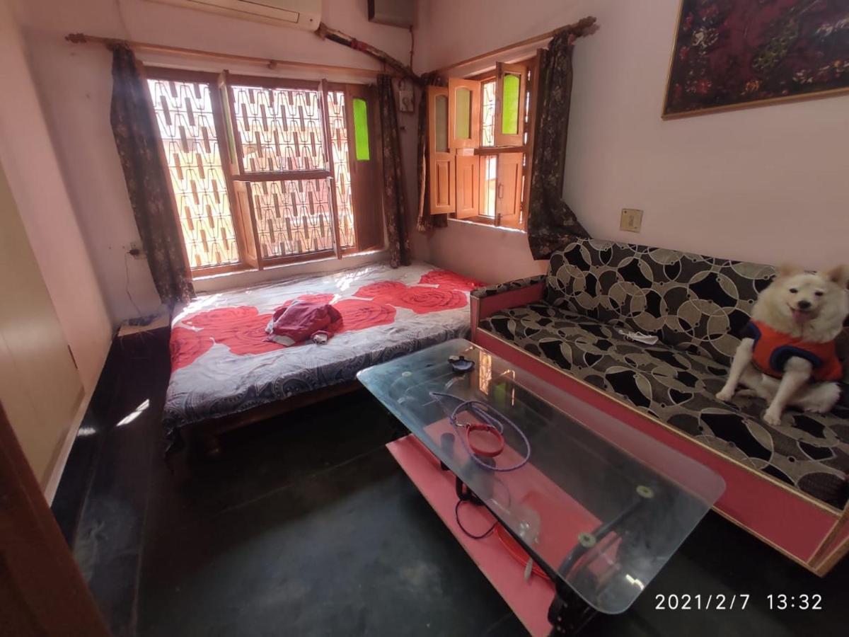 Heritage Homestay@Old City Near Ganges فاراناسي المظهر الخارجي الصورة