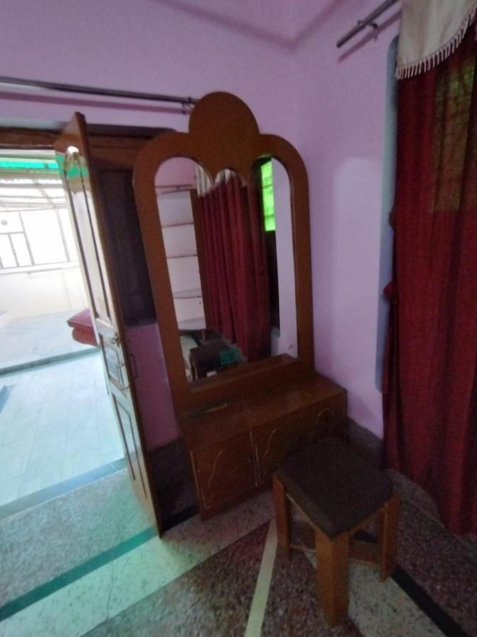 Heritage Homestay@Old City Near Ganges فاراناسي المظهر الخارجي الصورة
