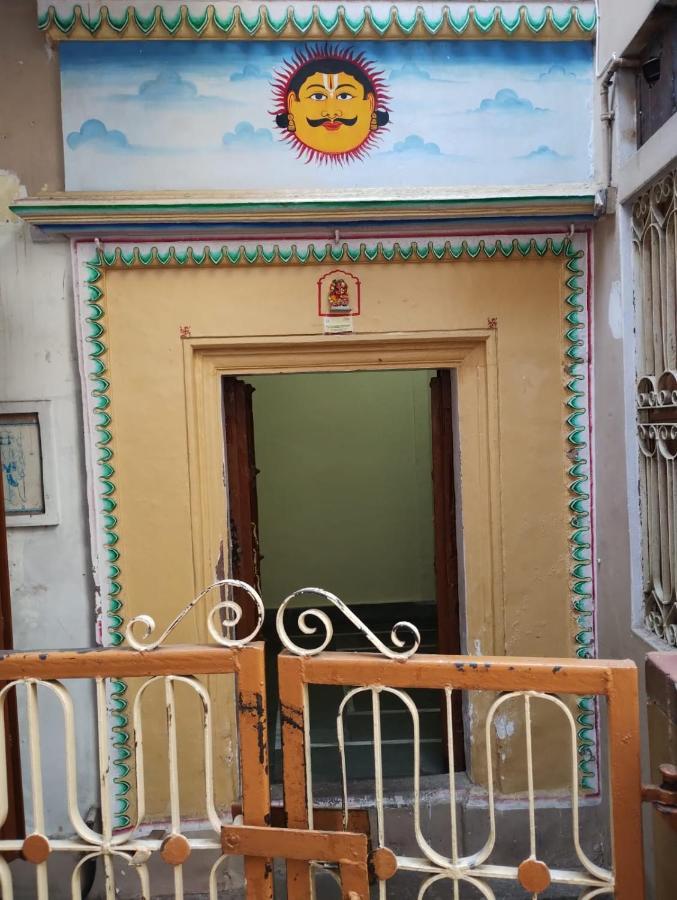 Heritage Homestay@Old City Near Ganges فاراناسي المظهر الخارجي الصورة