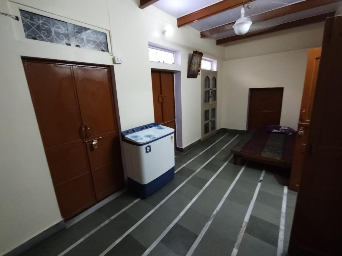 Heritage Homestay@Old City Near Ganges فاراناسي المظهر الخارجي الصورة